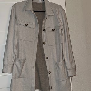 Women’s oversized shirt jacket